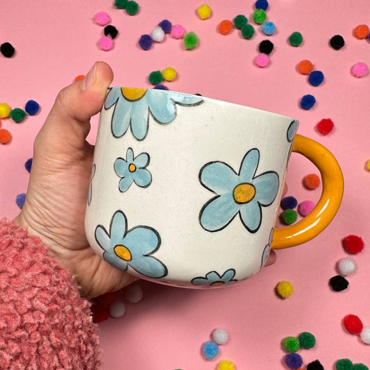 Floral pattern mug, 355 ml