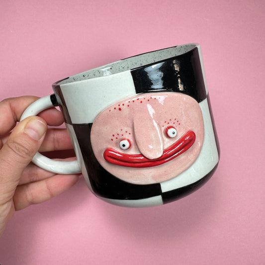 Checkered mug, 350ml