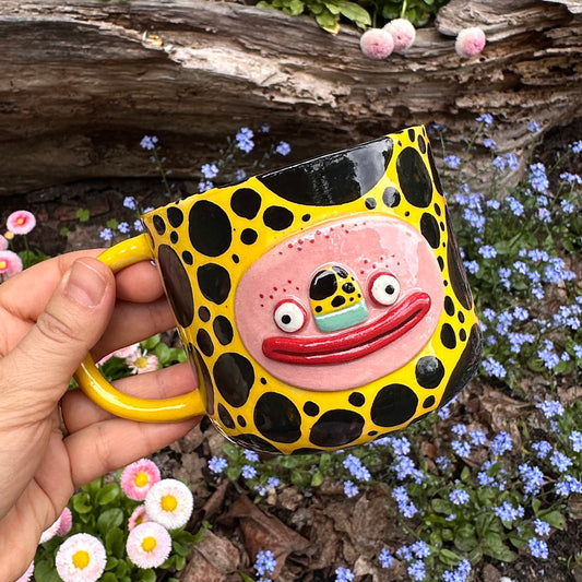 Spotted mug, 360ml