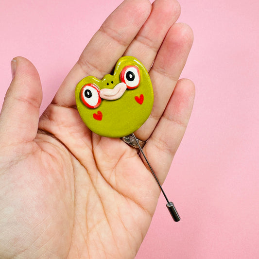 Brooch "Frog"
