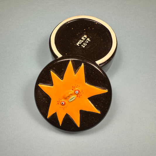 Ceramic box "Star"