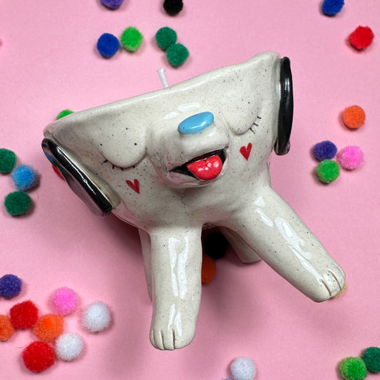 Candle with the scent of sweet cookies "Puppy with hearts"
