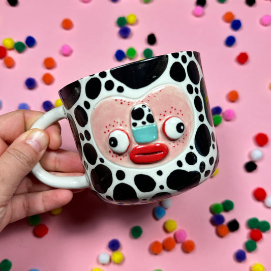 Spotted mug, 365 ml