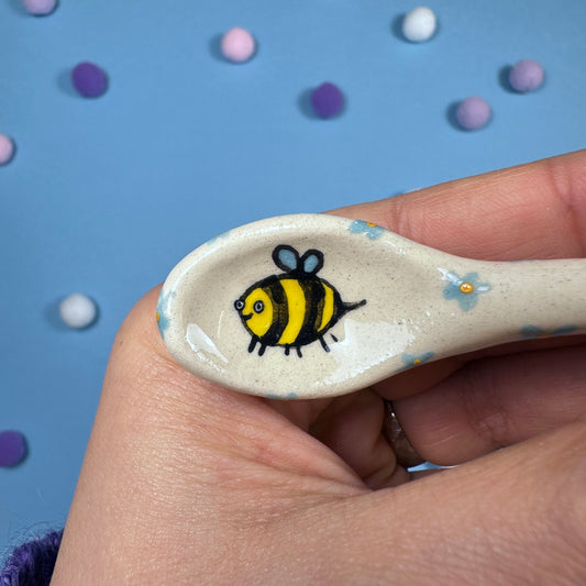 Ceramic spoon "Bee"