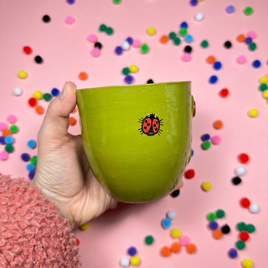 Ceramic cup "Frog and Ladybug", 460 ml