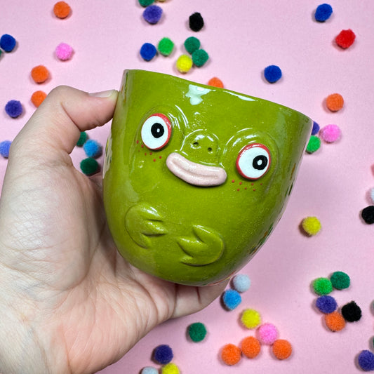 Ceramic cup "Frog and Ladybug", 235 ml