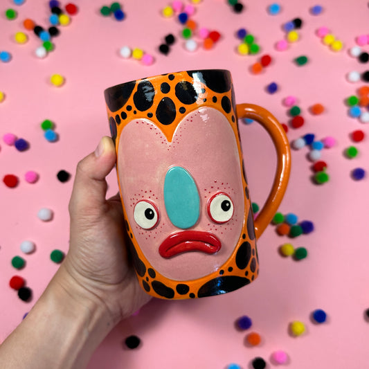 Left handed spotted mug, 550ml